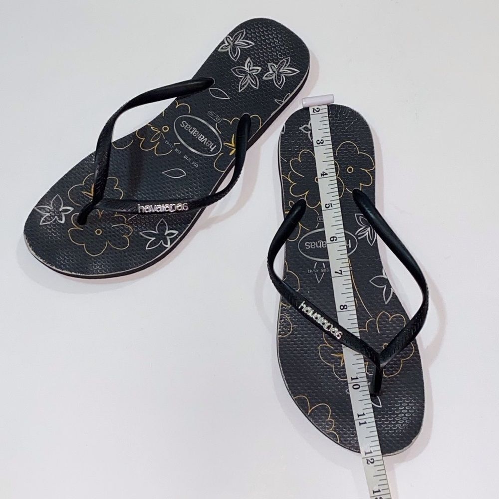 Havaianas Women’s Black And Yellow Floral Sandals Size 9/10 /39-40